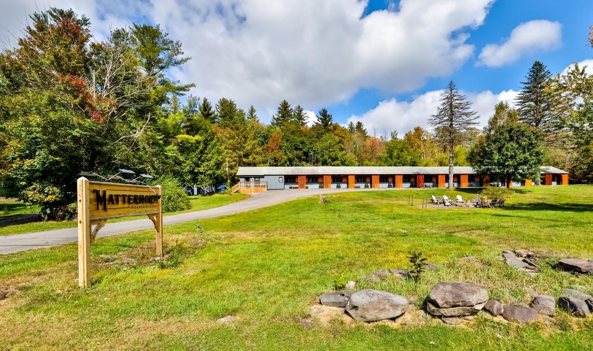 Matterhorns Hunter Lodge Exteriör bild