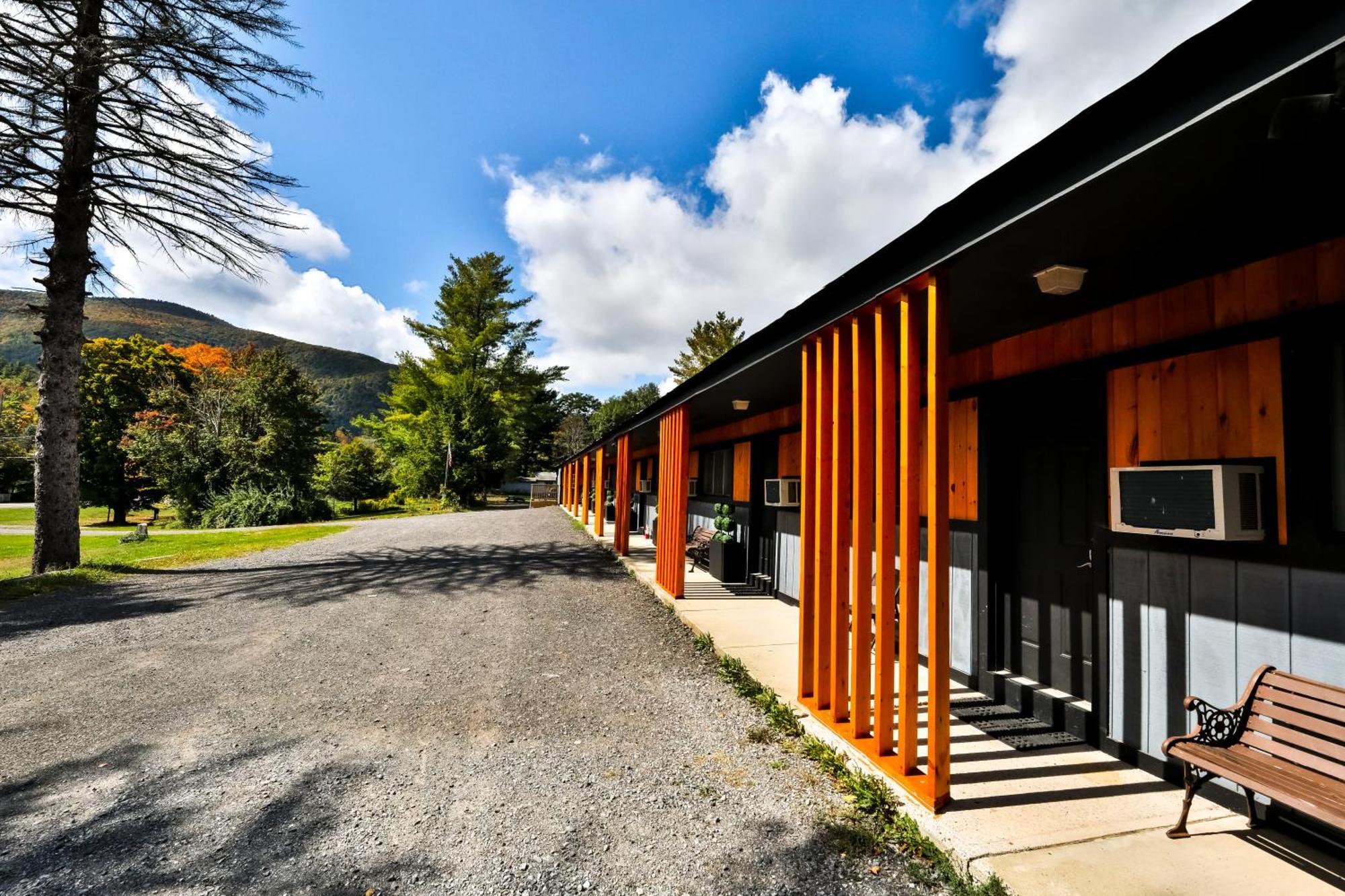 Matterhorns Hunter Lodge Exteriör bild